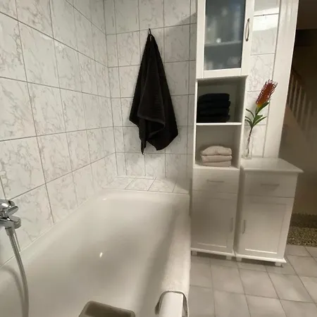 Idyllisches In Der Natur, Ostseenaehe Apartment