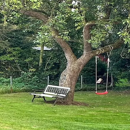 Apartment Idyllisches In Der Natur, Ostseenaehe *